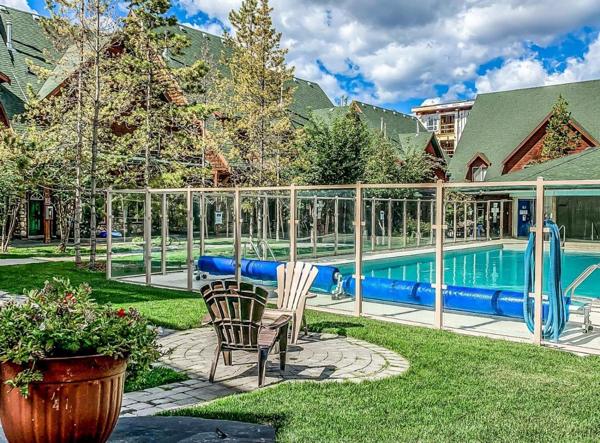 The Lambeth By Samsara Resort Private Entry Panorama Top View 2Br And 2Bth Canmore Exterior foto
